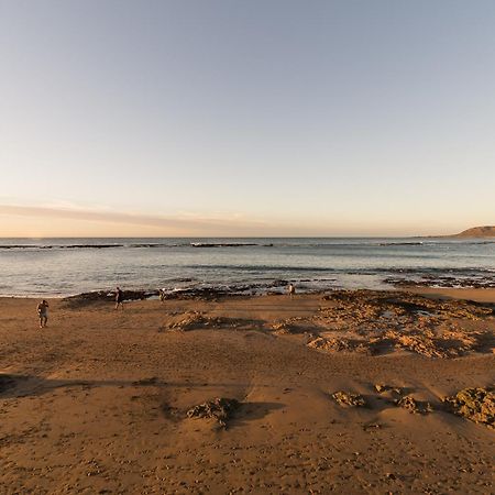 Home2Book Cool Las Canteras Beach Apt Лас-Пальмас-де-Гран-Канария Экстерьер фото
