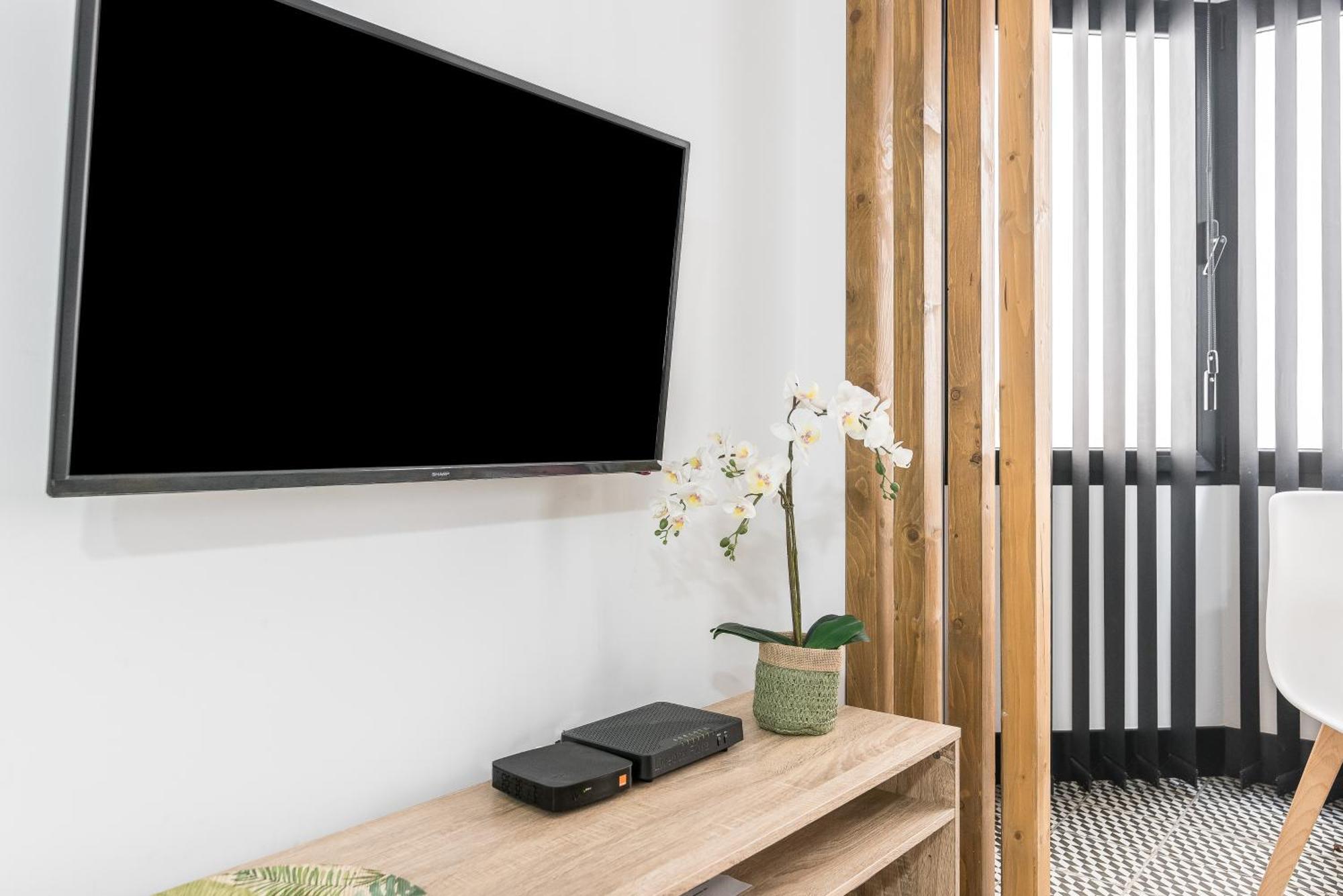 Home2Book Cool Las Canteras Beach Apt Лас-Пальмас-де-Гран-Канария Экстерьер фото