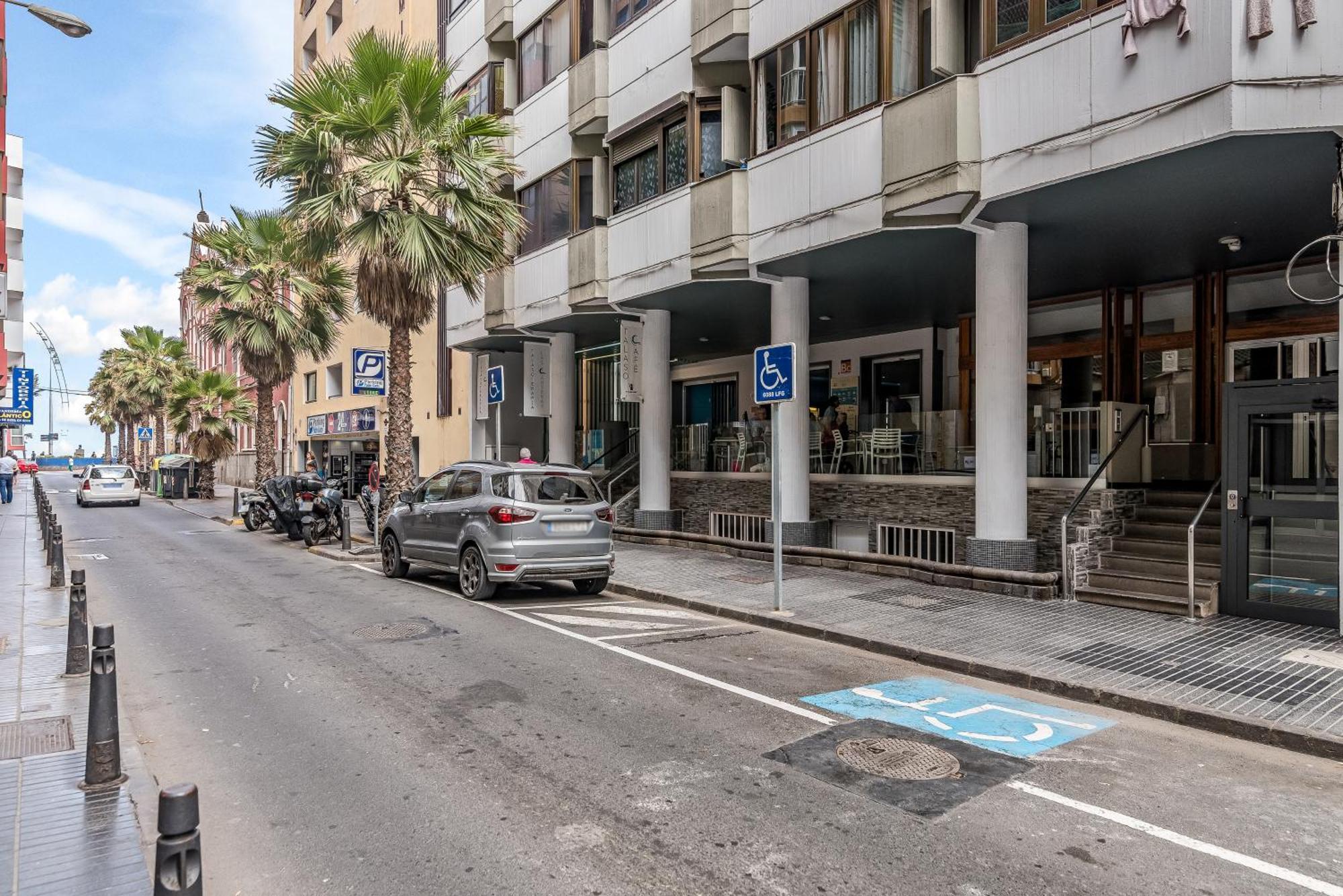 Home2Book Cool Las Canteras Beach Apt Лас-Пальмас-де-Гран-Канария Экстерьер фото